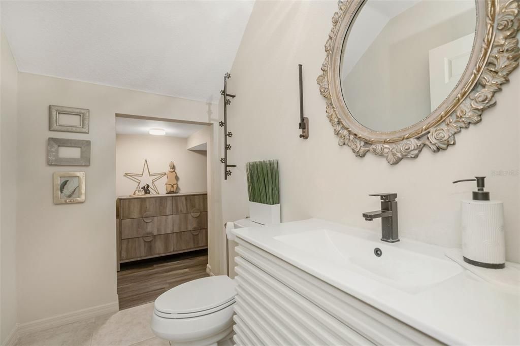 For Sale: $425,000 (3 beds, 2 baths, 1602 Square Feet)