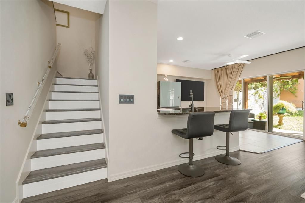 For Sale: $425,000 (3 beds, 2 baths, 1602 Square Feet)