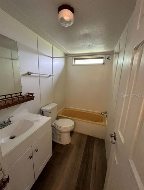 В аренду: $1,250 (2 спален, 2 ванн, 700 Квадратных фут)
