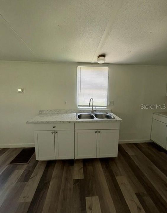 В аренду: $1,250 (2 спален, 2 ванн, 700 Квадратных фут)