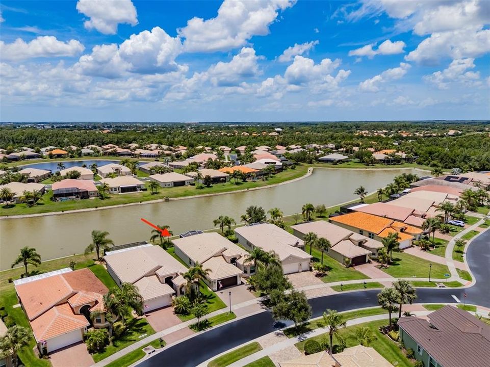 For Sale: $465,000 (3 beds, 3 baths, 2420 Square Feet)
