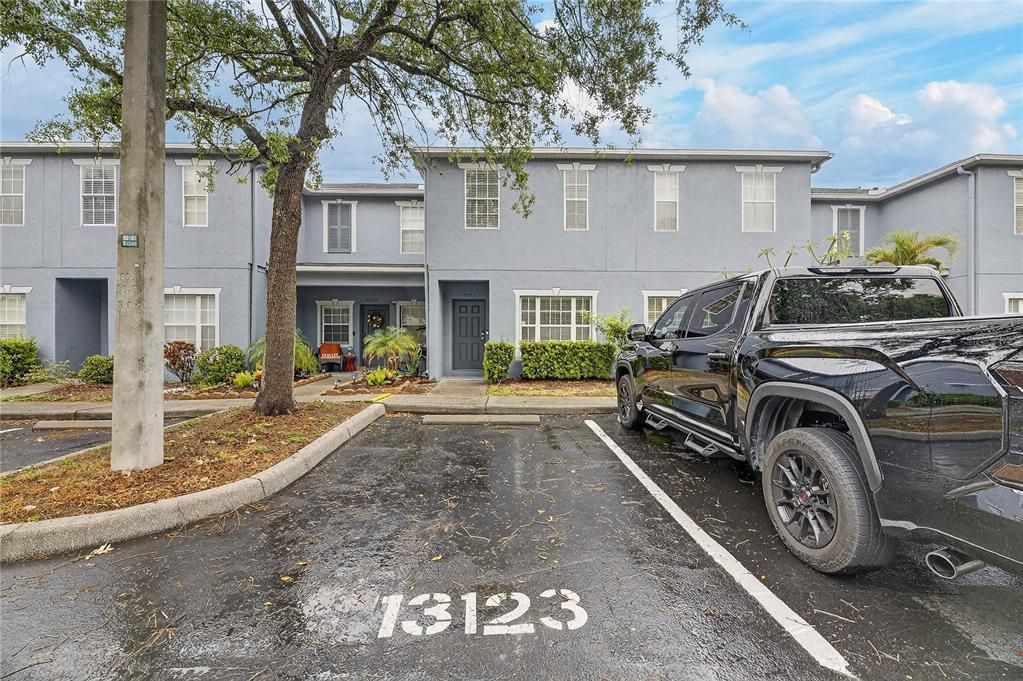 Active With Contract: $1,850 (3 beds, 2 baths, 1360 Square Feet)