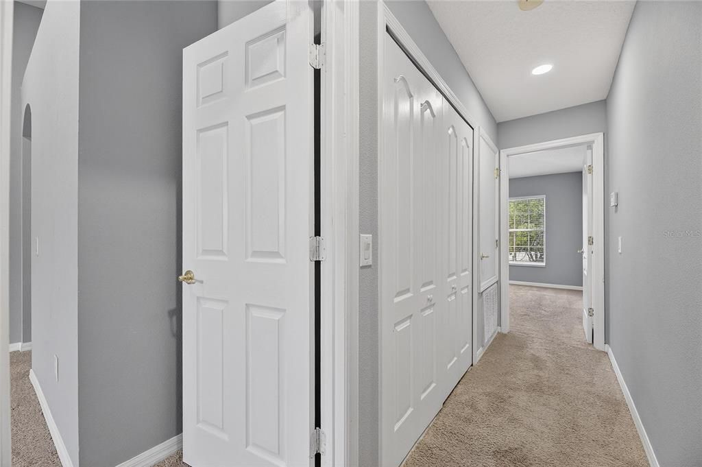 Active With Contract: $1,850 (3 beds, 2 baths, 1360 Square Feet)