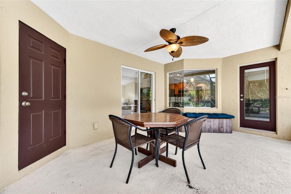 Active With Contract: $415,000 (3 beds, 2 baths, 1562 Square Feet)