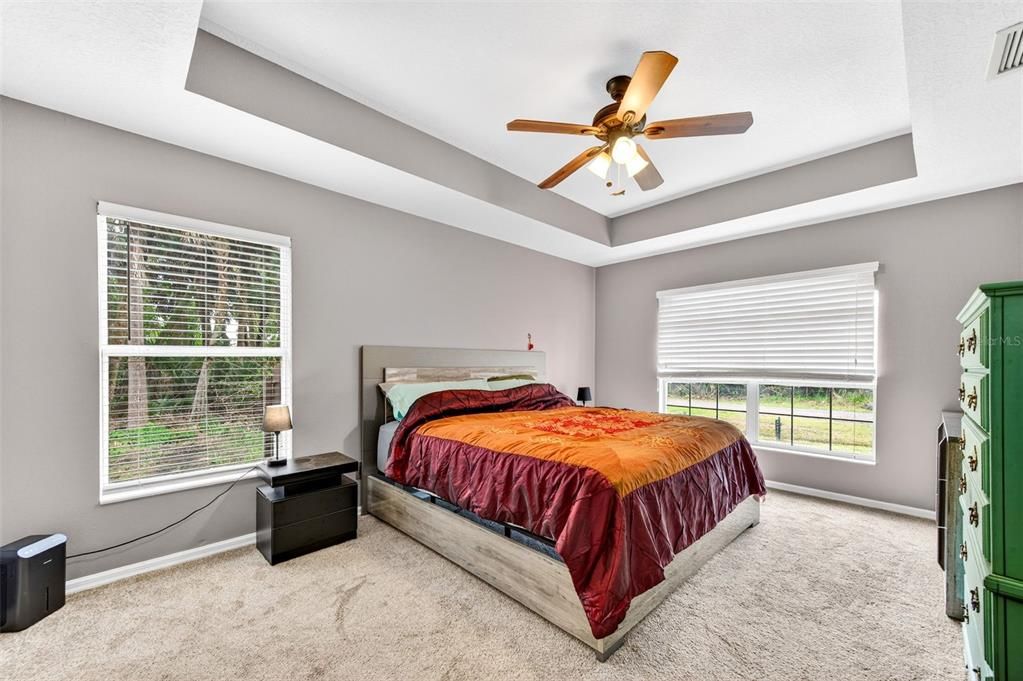 Active With Contract: $415,000 (3 beds, 2 baths, 1562 Square Feet)