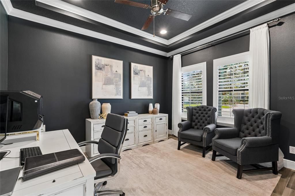 En Venta: $1,049,900 (4 camas, 3 baños, 3412 Pies cuadrados)