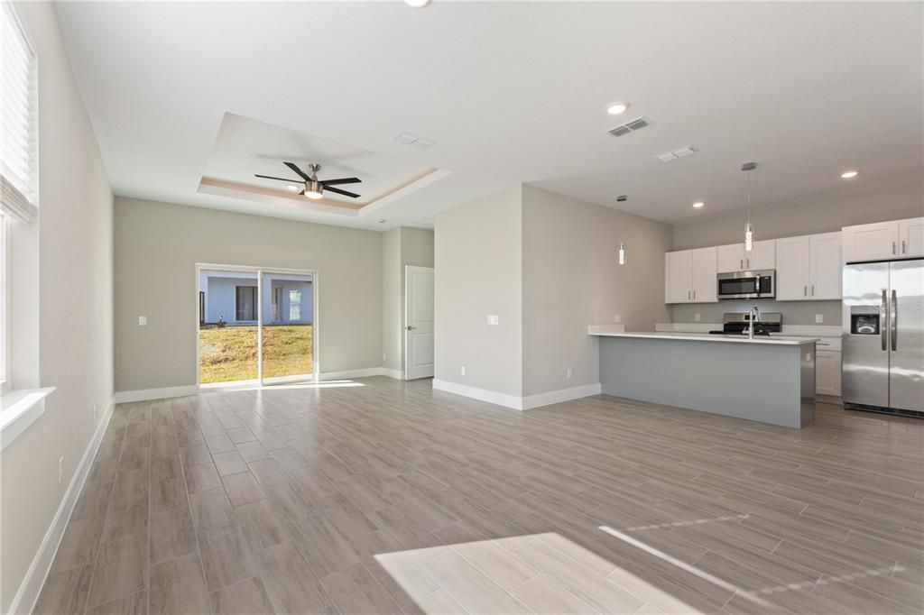 For Rent: $1,700 (3 beds, 2 baths, 1288 Square Feet)