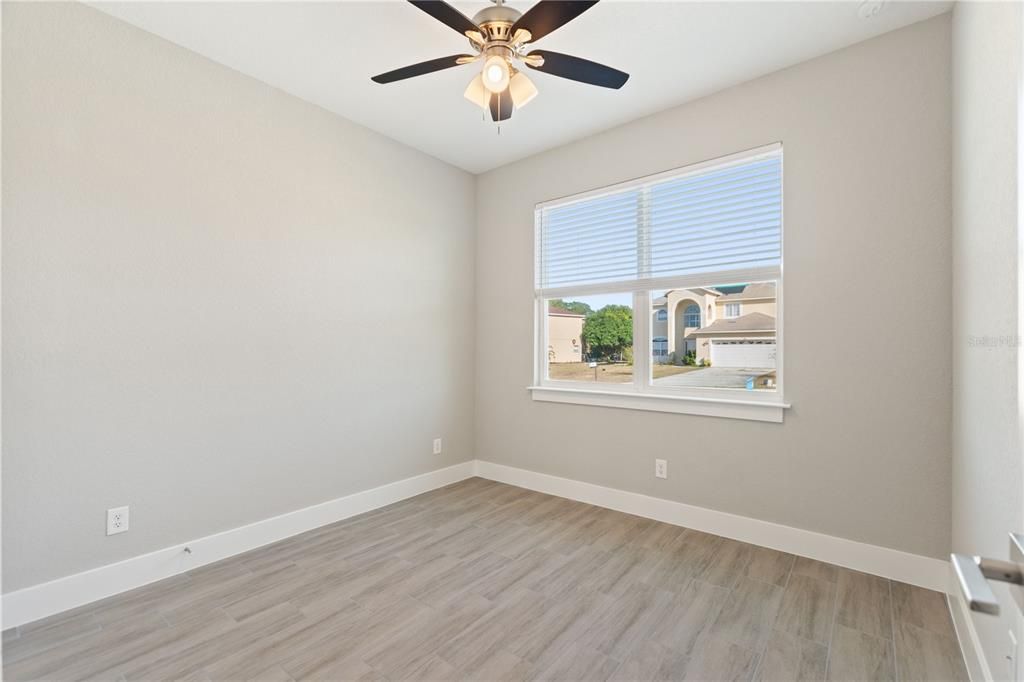 For Rent: $1,700 (3 beds, 2 baths, 1288 Square Feet)