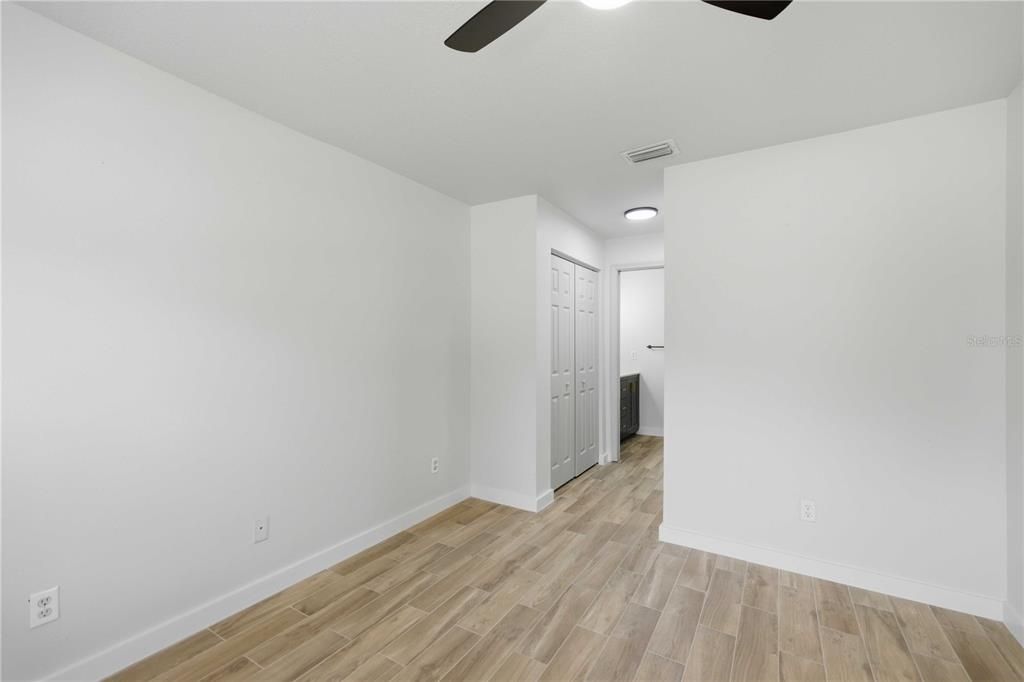 В аренду: $1,590 (3 спален, 2 ванн, 1105 Квадратных фут)