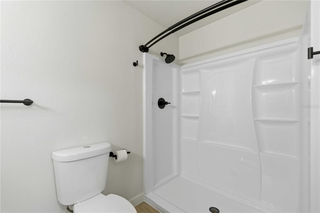 В аренду: $1,590 (3 спален, 2 ванн, 1105 Квадратных фут)