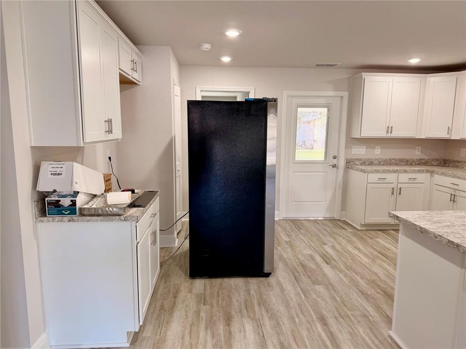 For Sale: $319,900 (3 beds, 2 baths, 1537 Square Feet)