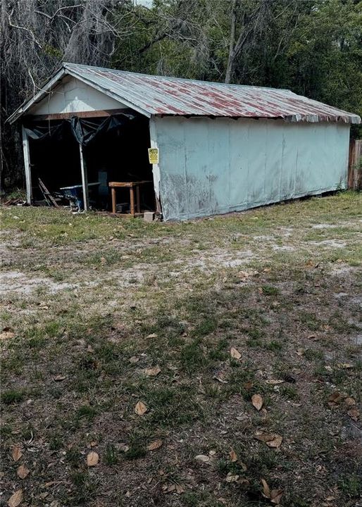 For Sale: $115,900 (3 beds, 3 baths, 1898 Square Feet)