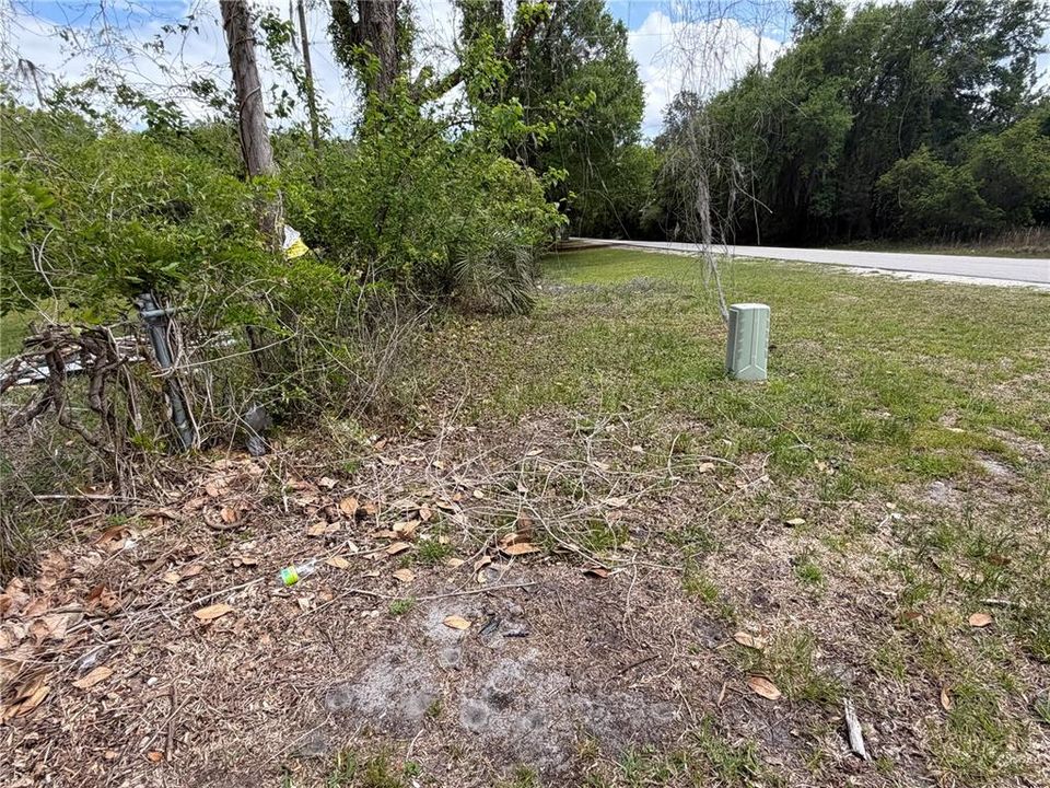 For Sale: $115,900 (3 beds, 3 baths, 1898 Square Feet)