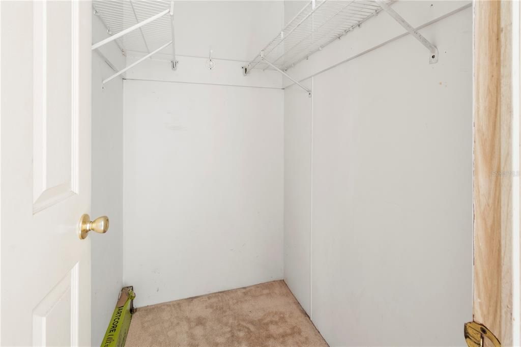 На продажу: $89,900 (2 спален, 2 ванн, 1425 Квадратных фут)