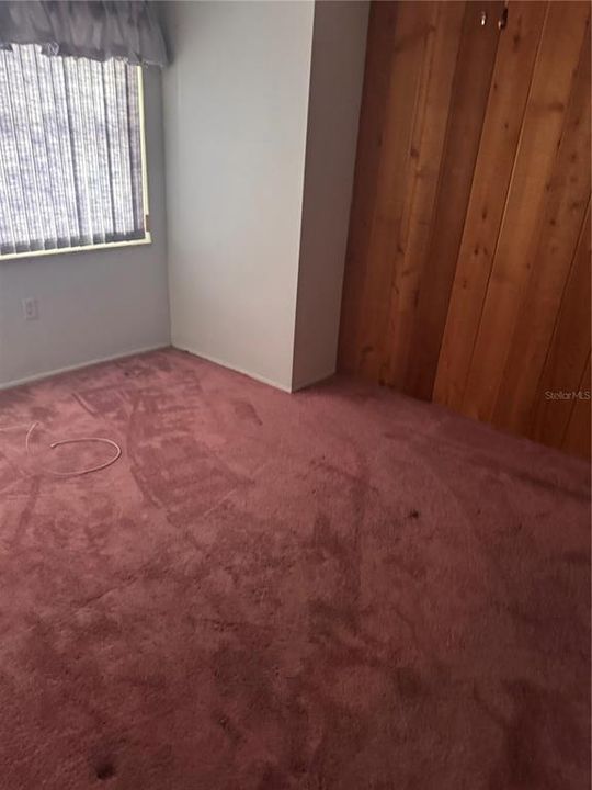 Active With Contract: $210,000 (3 beds, 2 baths, 1732 Square Feet)