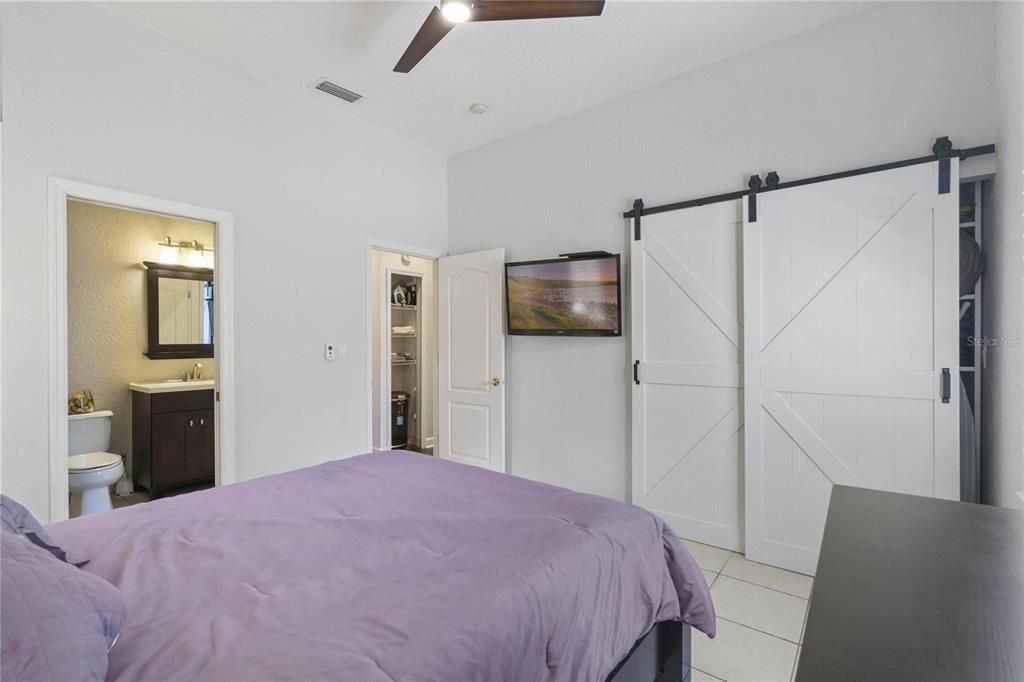 For Sale: $1,175,000 (5 beds, 4 baths, 3390 Square Feet)