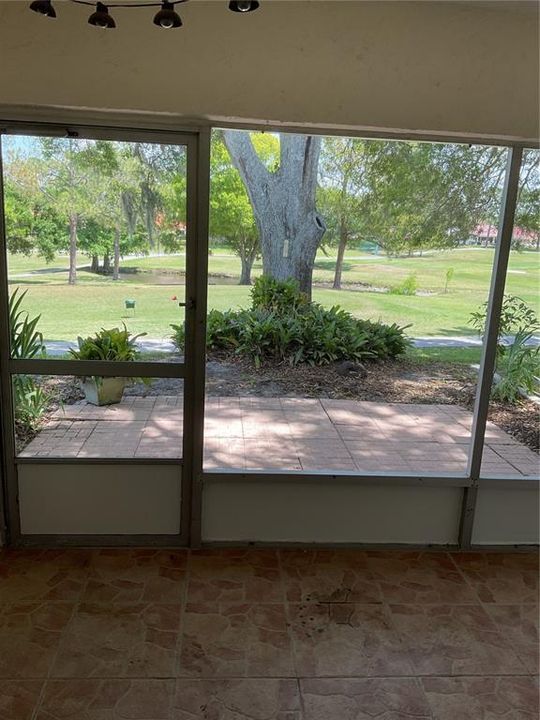 Activo con contrato: $249,900 (2 camas, 2 baños, 1230 Pies cuadrados)