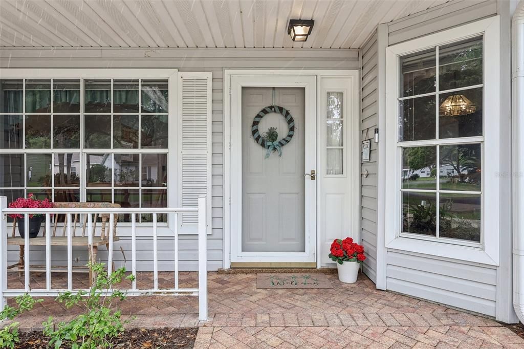 Active With Contract: $240,000 (2 beds, 2 baths, 1667 Square Feet)