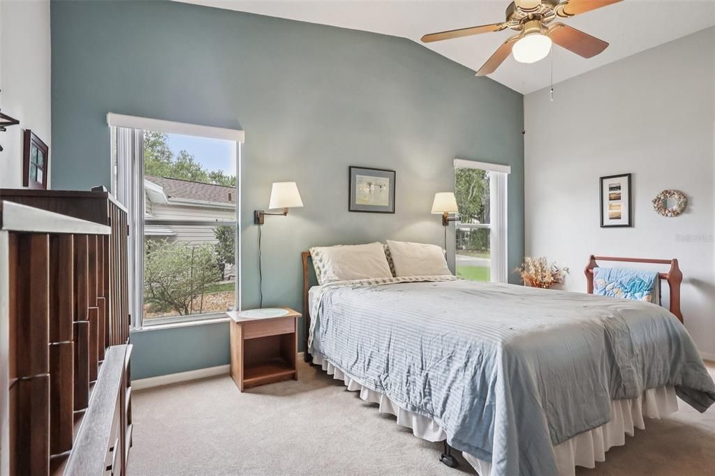 Active With Contract: $240,000 (2 beds, 2 baths, 1667 Square Feet)