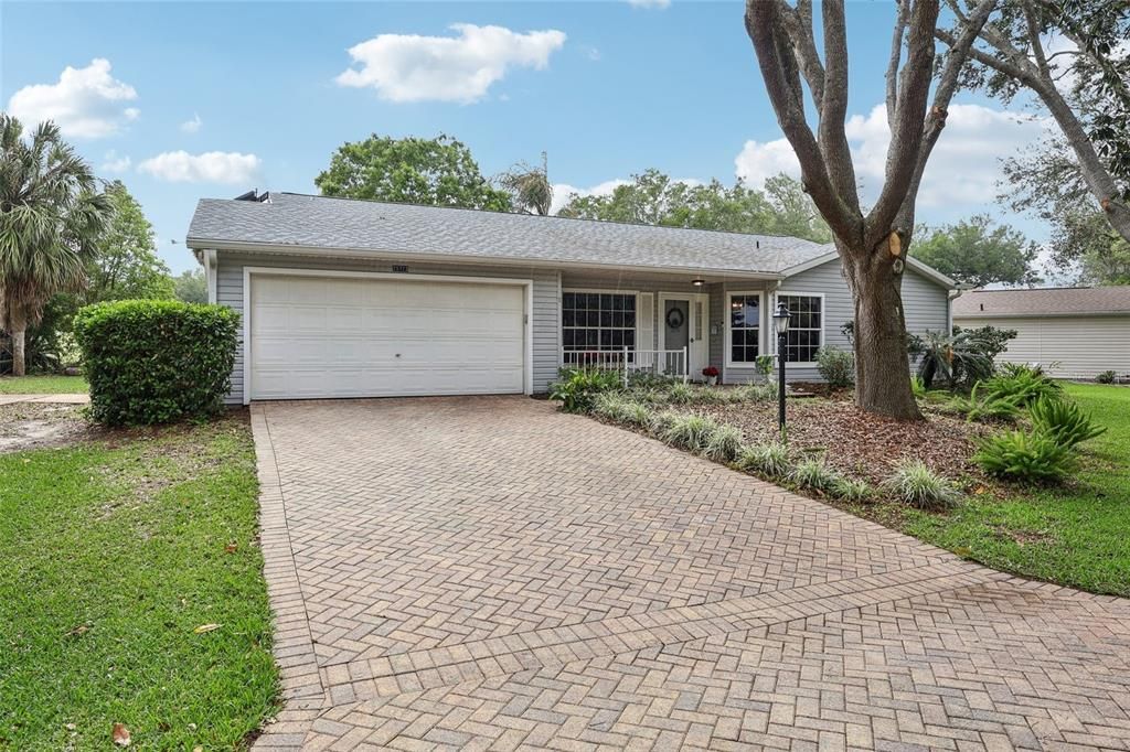 Active With Contract: $240,000 (2 beds, 2 baths, 1667 Square Feet)
