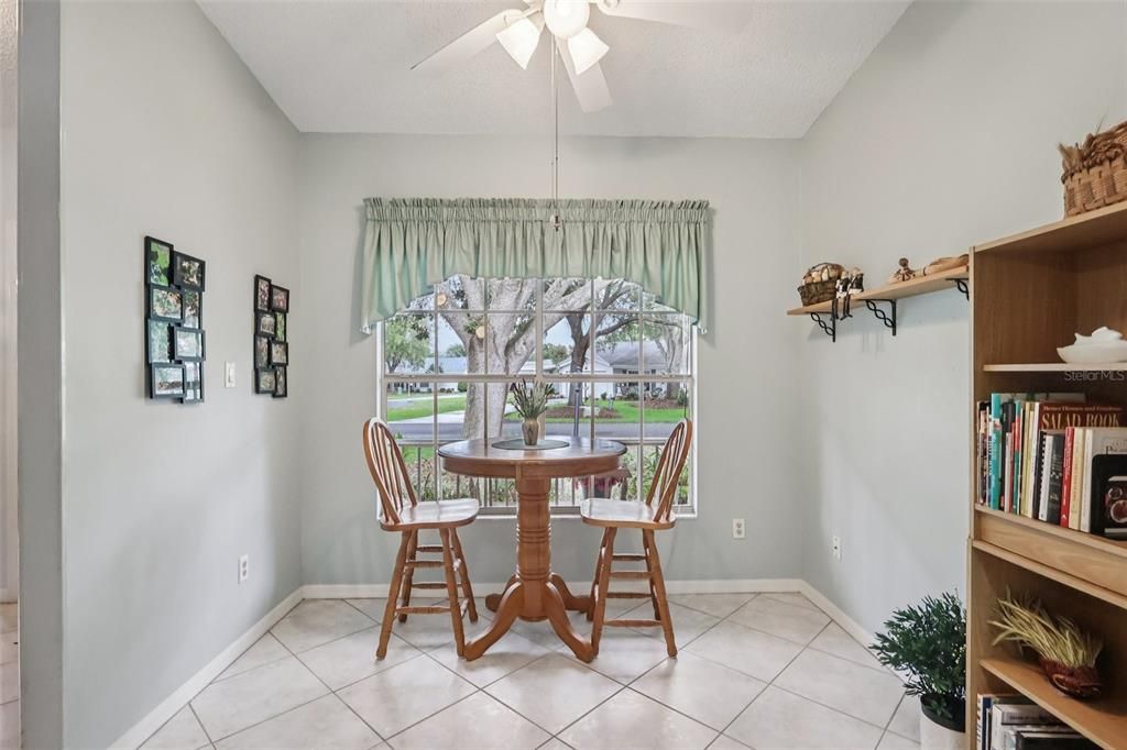 Active With Contract: $240,000 (2 beds, 2 baths, 1667 Square Feet)