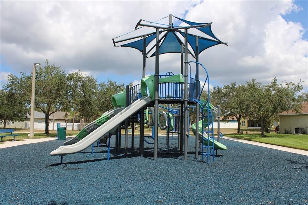 For Rent: $2,849 (3 beds, 2 baths, 2408 Square Feet)