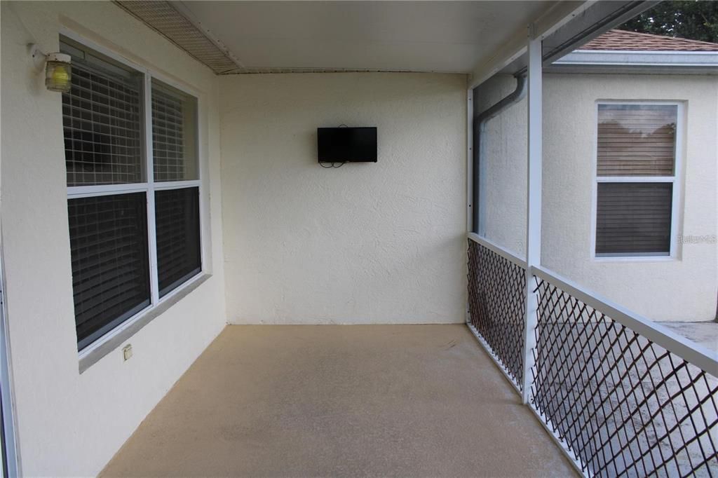 For Rent: $2,849 (3 beds, 2 baths, 2408 Square Feet)