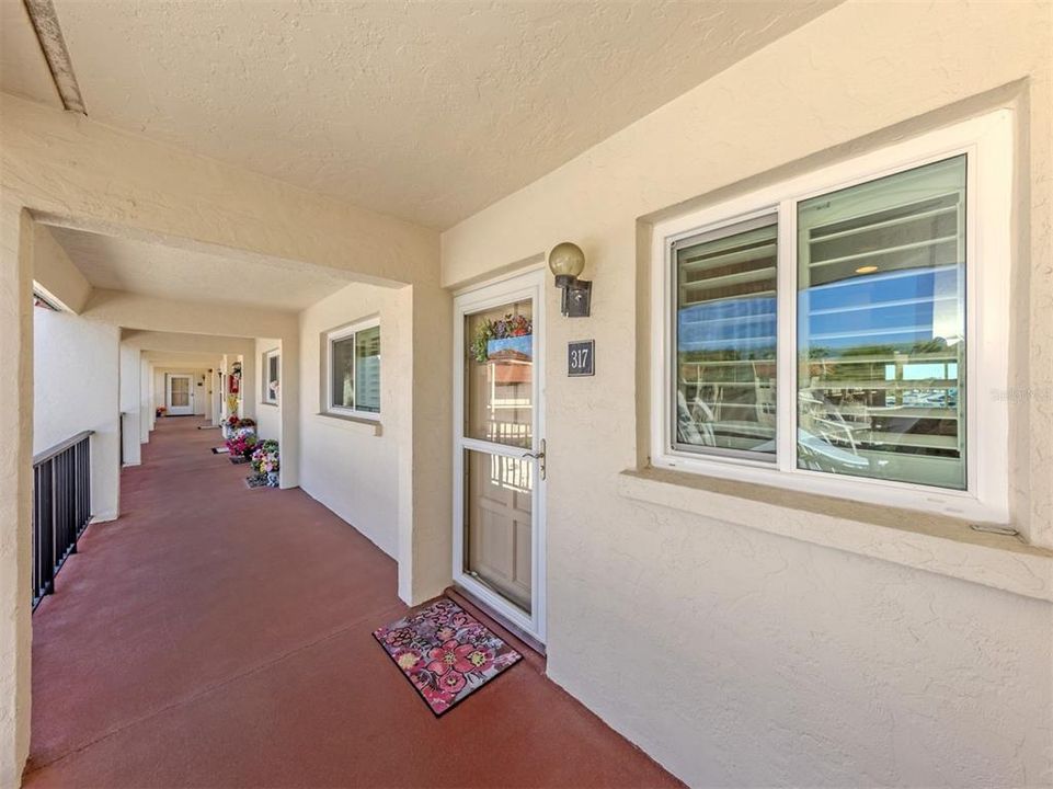 En Venta: $426,000 (2 camas, 2 baños, 1008 Pies cuadrados)