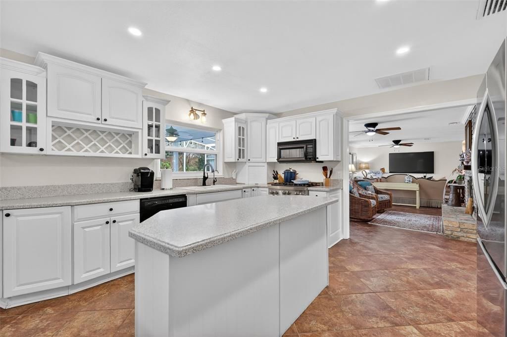 For Sale: $1,289,700 (3 beds, 3 baths, 2494 Square Feet)