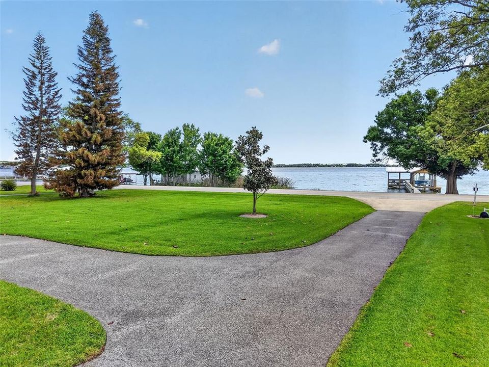 For Sale: $1,289,700 (3 beds, 3 baths, 2494 Square Feet)