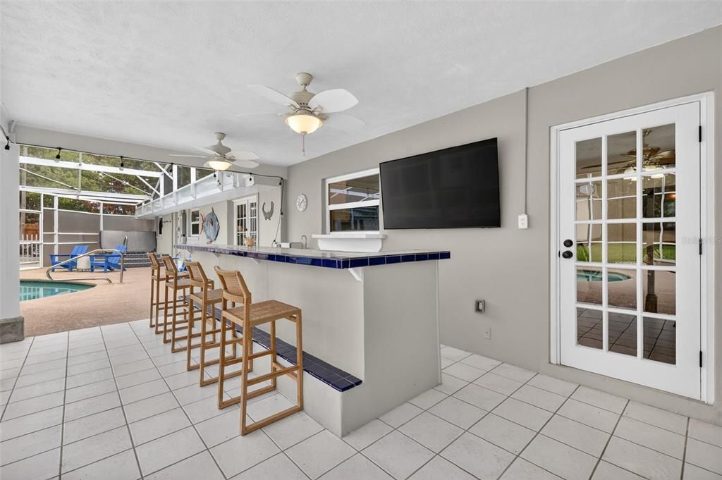 For Sale: $1,289,700 (3 beds, 3 baths, 2494 Square Feet)