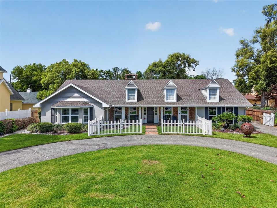 For Sale: $1,289,700 (3 beds, 3 baths, 2494 Square Feet)