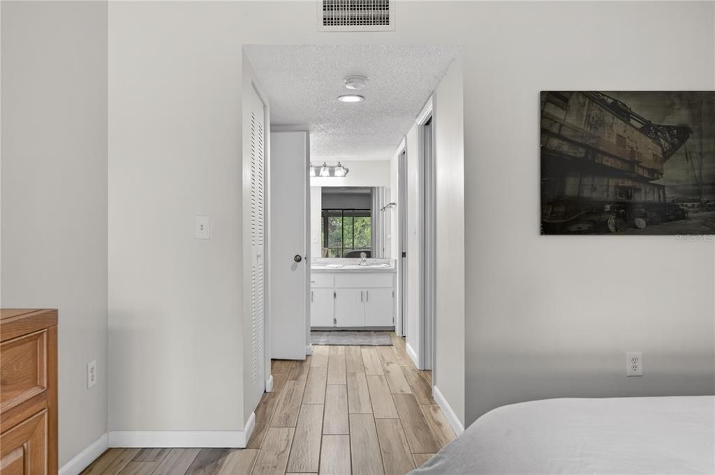Activo con contrato: $187,500 (2 camas, 2 baños, 1065 Pies cuadrados)