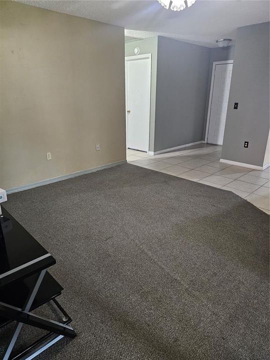 For Sale: $174,999 (2 beds, 2 baths, 1038 Square Feet)
