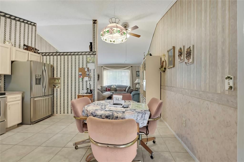 Activo con contrato: $259,000 (2 camas, 2 baños, 1389 Pies cuadrados)