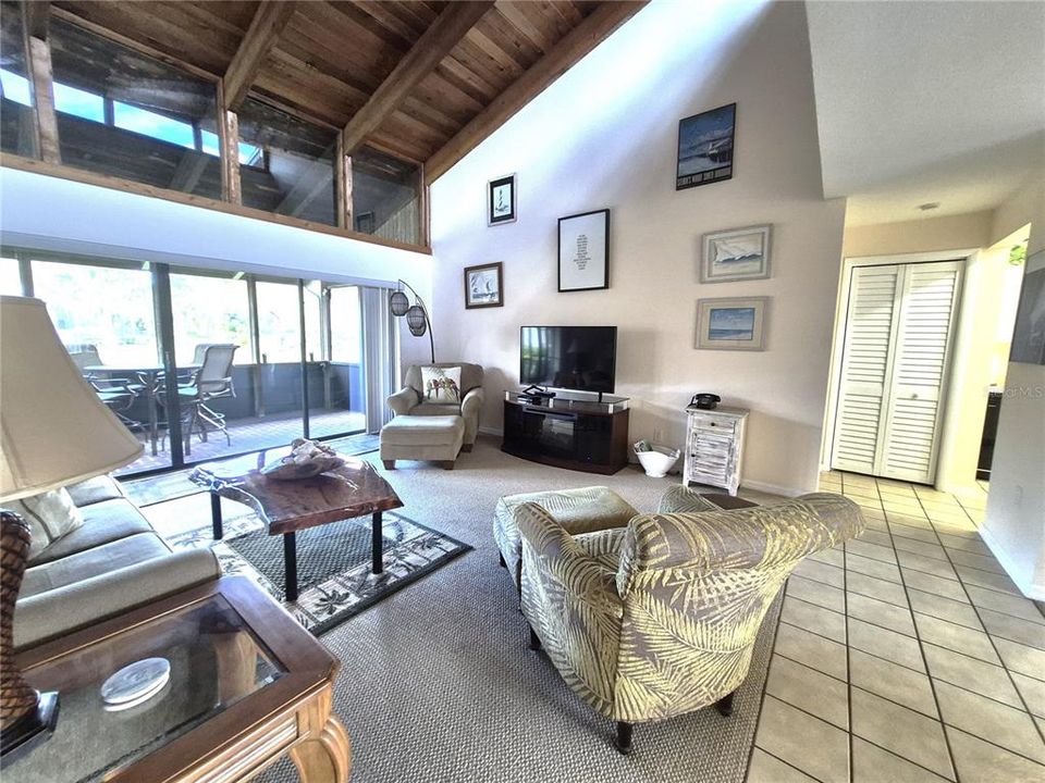 For Rent: $2,500 (3 beds, 2 baths, 1445 Square Feet)