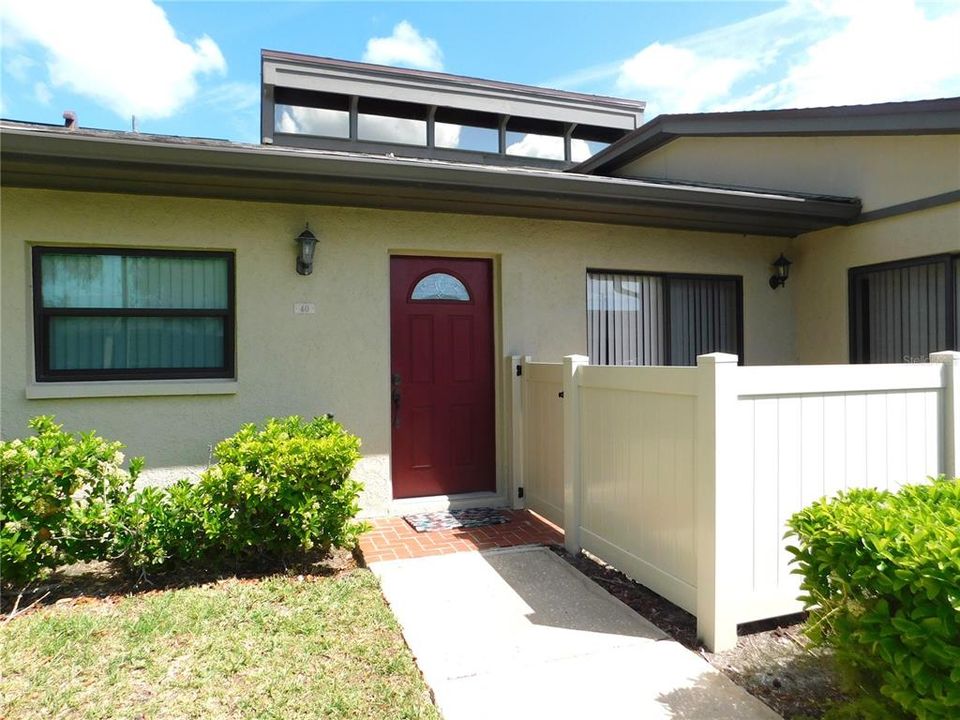 For Rent: $2,500 (3 beds, 2 baths, 1445 Square Feet)