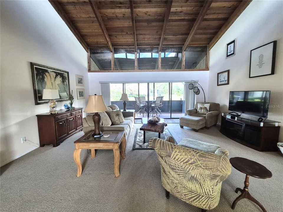 For Rent: $2,500 (3 beds, 2 baths, 1445 Square Feet)