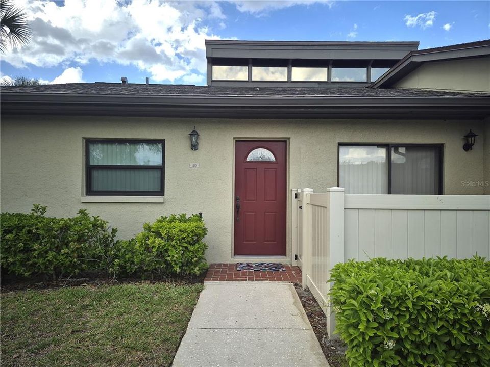 For Rent: $2,500 (3 beds, 2 baths, 1445 Square Feet)