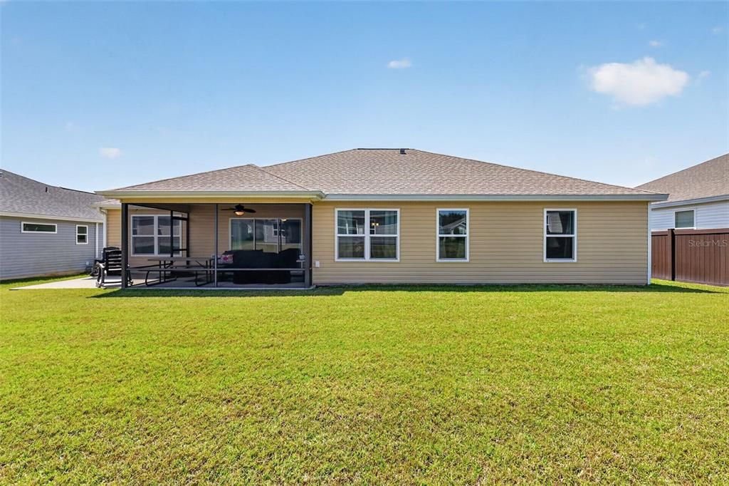 For Sale: $339,900 (3 beds, 2 baths, 1586 Square Feet)