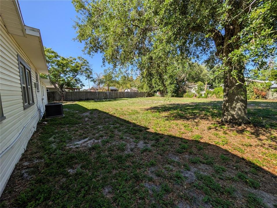For Sale: $228,000 (3 beds, 1 baths, 1258 Square Feet)