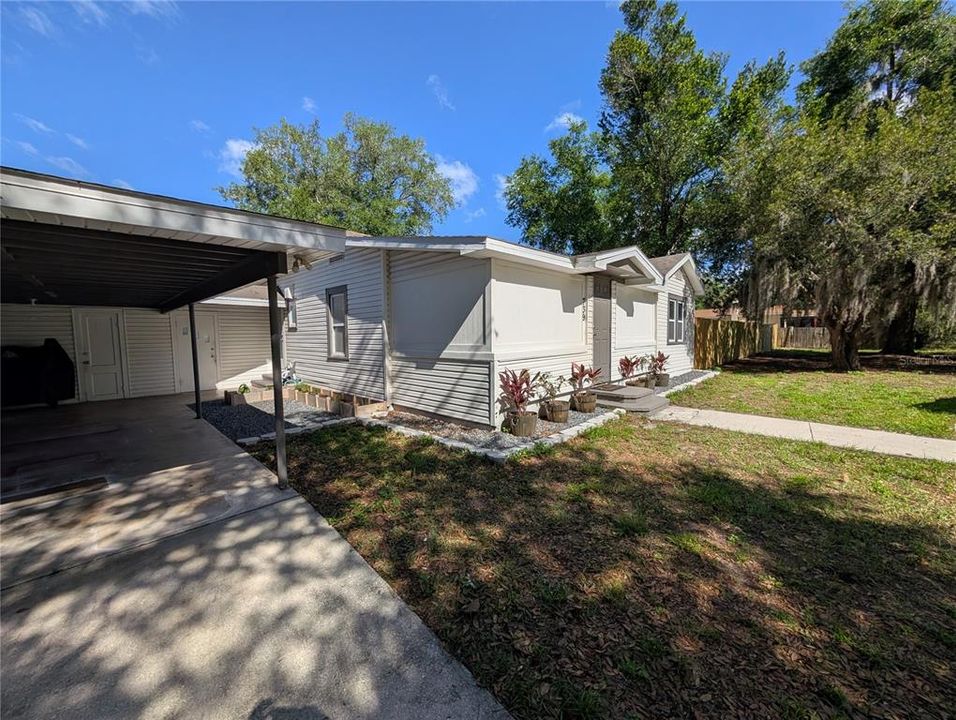 For Sale: $228,000 (3 beds, 1 baths, 1258 Square Feet)