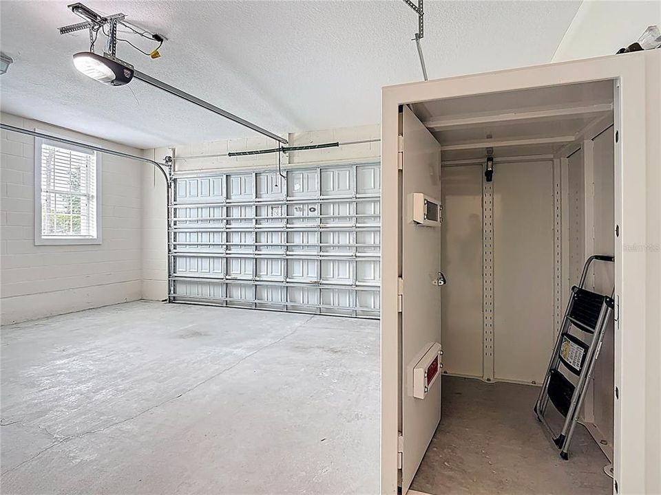 На продажу: $950,000 (4 спален, 3 ванн, 2509 Квадратных фут)
