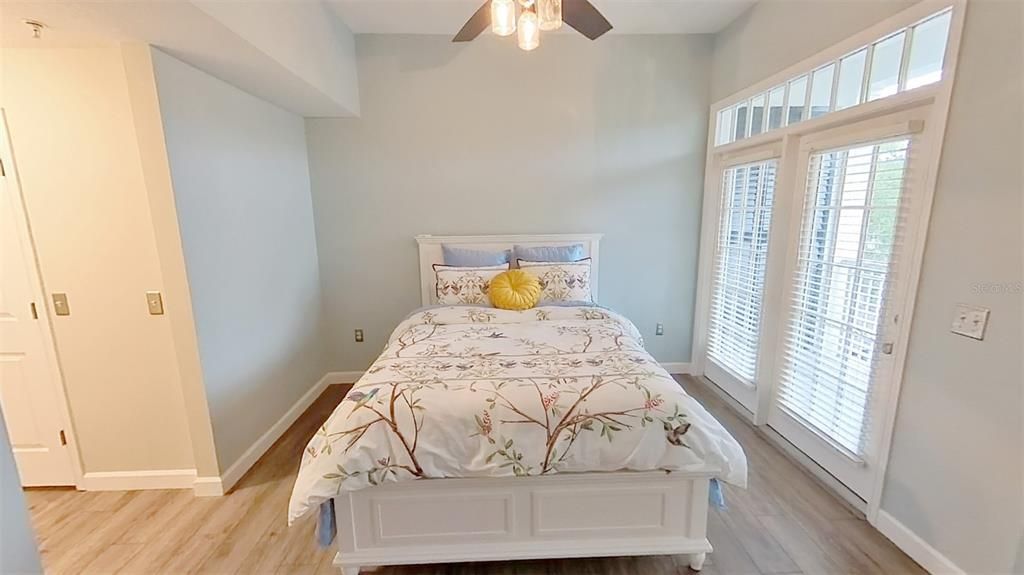 En Venta: $339,000 (1 camas, 1 baños, 952 Pies cuadrados)