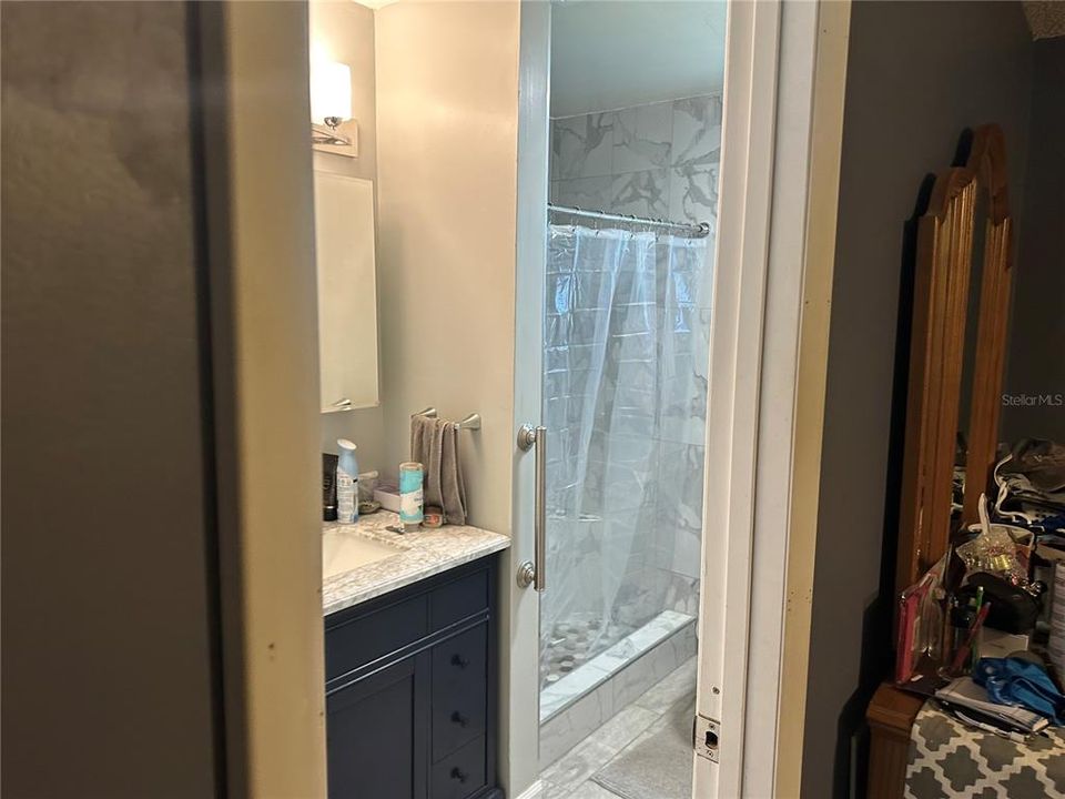 For Sale: $344,999 (3 beds, 2 baths, 1716 Square Feet)