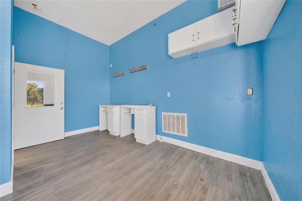 En Venta: $34,800 (0 camas, 0 baños, 1204 Pies cuadrados)