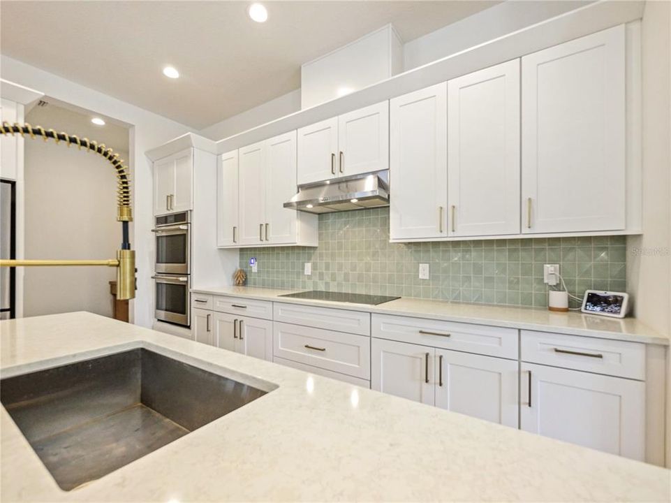 En Venta: $799,900 (5 camas, 3 baños, 2854 Pies cuadrados)