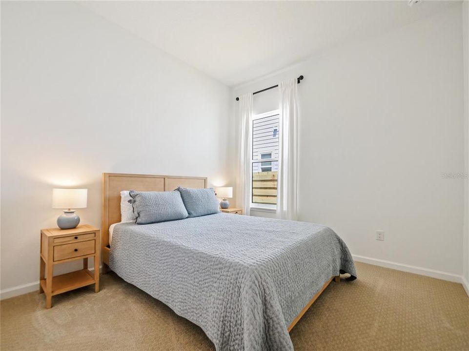 En Venta: $799,900 (5 camas, 3 baños, 2854 Pies cuadrados)