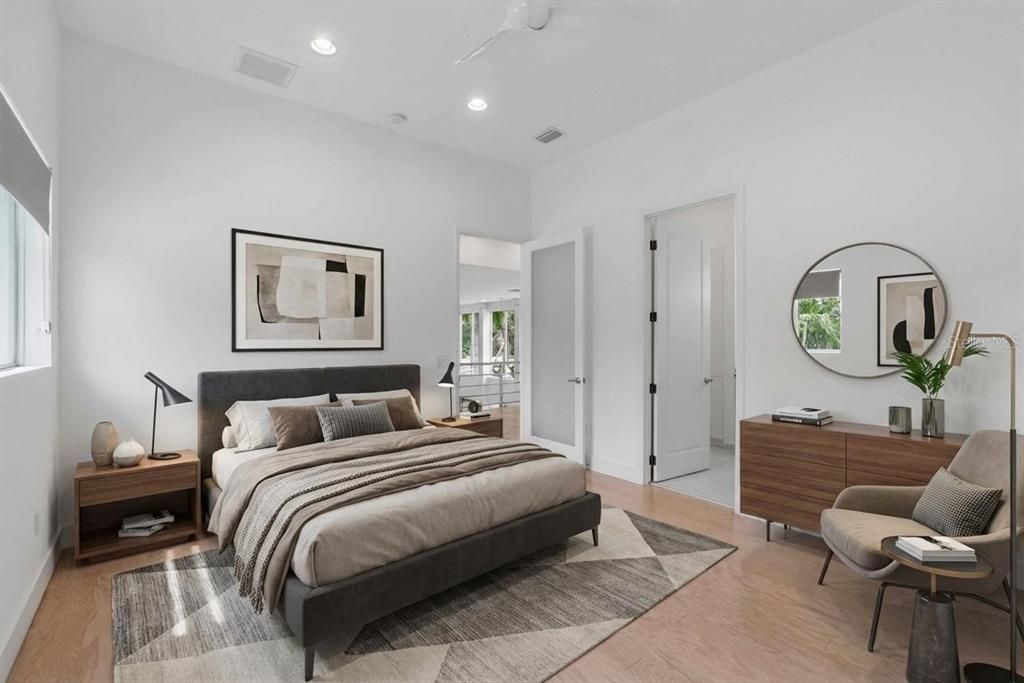Activo con contrato: $2,495,000 (4 camas, 3 baños, 3875 Pies cuadrados)
