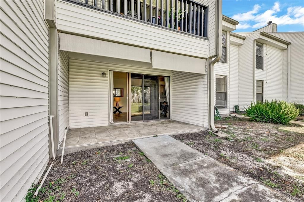 For Sale: $159,000 (2 beds, 2 baths, 1015 Square Feet)